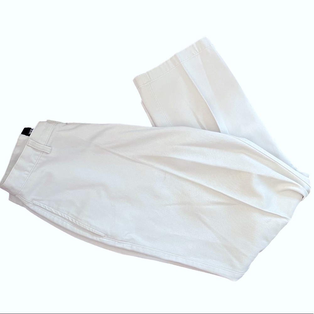 💥50% sale💥Weather Wear size 6 khakis. E#242.